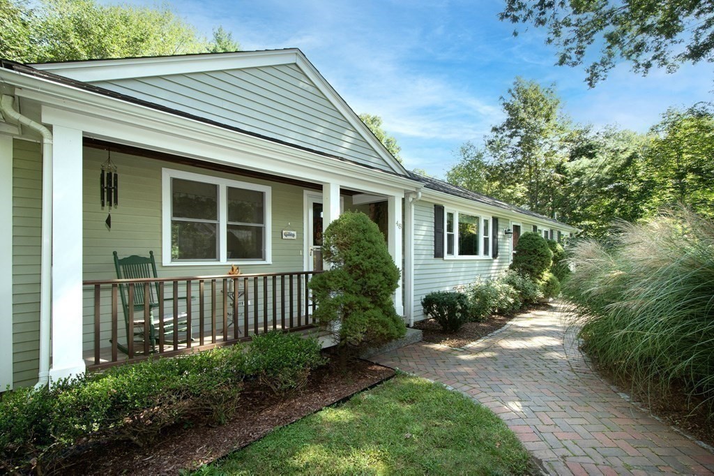 48 Brook Bend Road Hanover, MA 02339 - Photo 2 of 40 Gallery Image 2