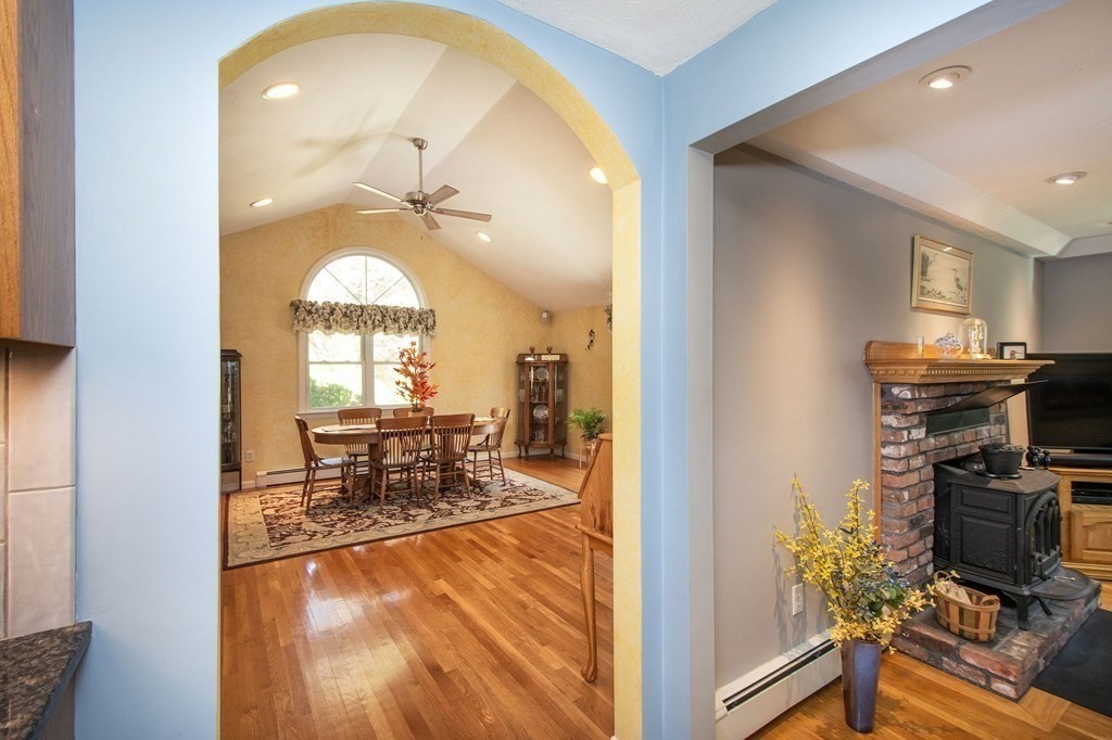 48 Brook Bend Road Hanover, MA 02339 - Photo 7 of 40 Gallery Image 7