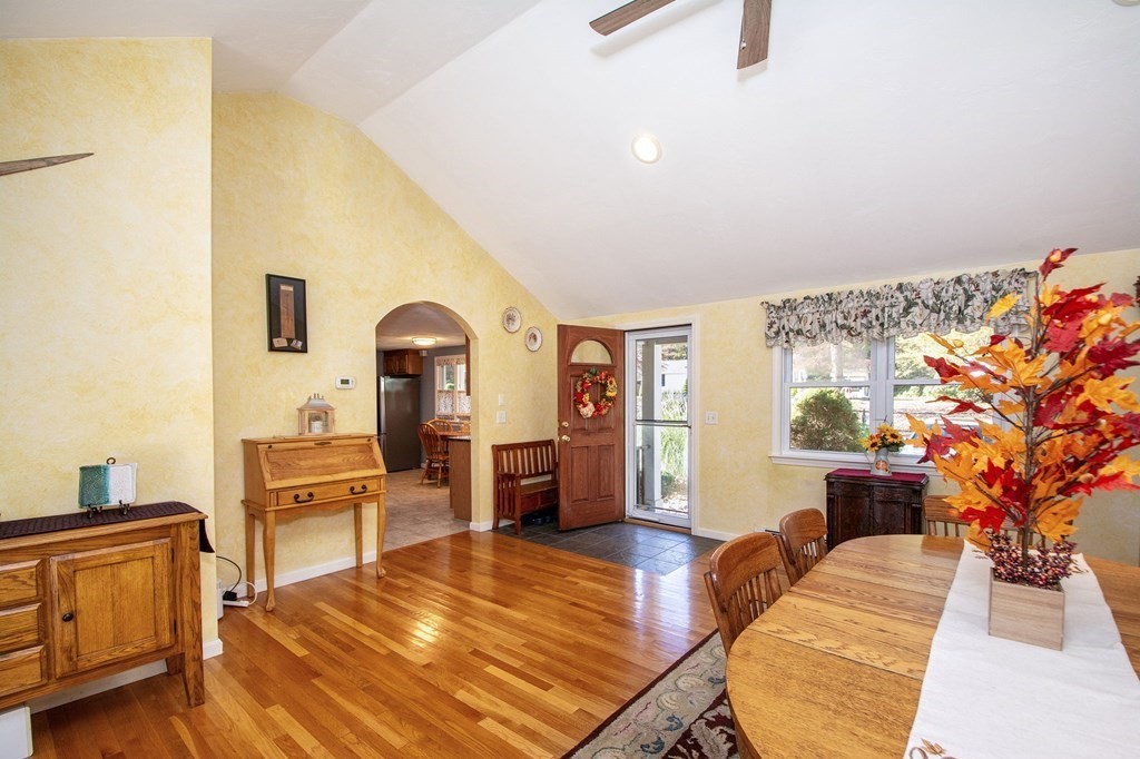 48 Brook Bend Road Hanover, MA 02339 - Photo 10 of 40 Gallery Image 10