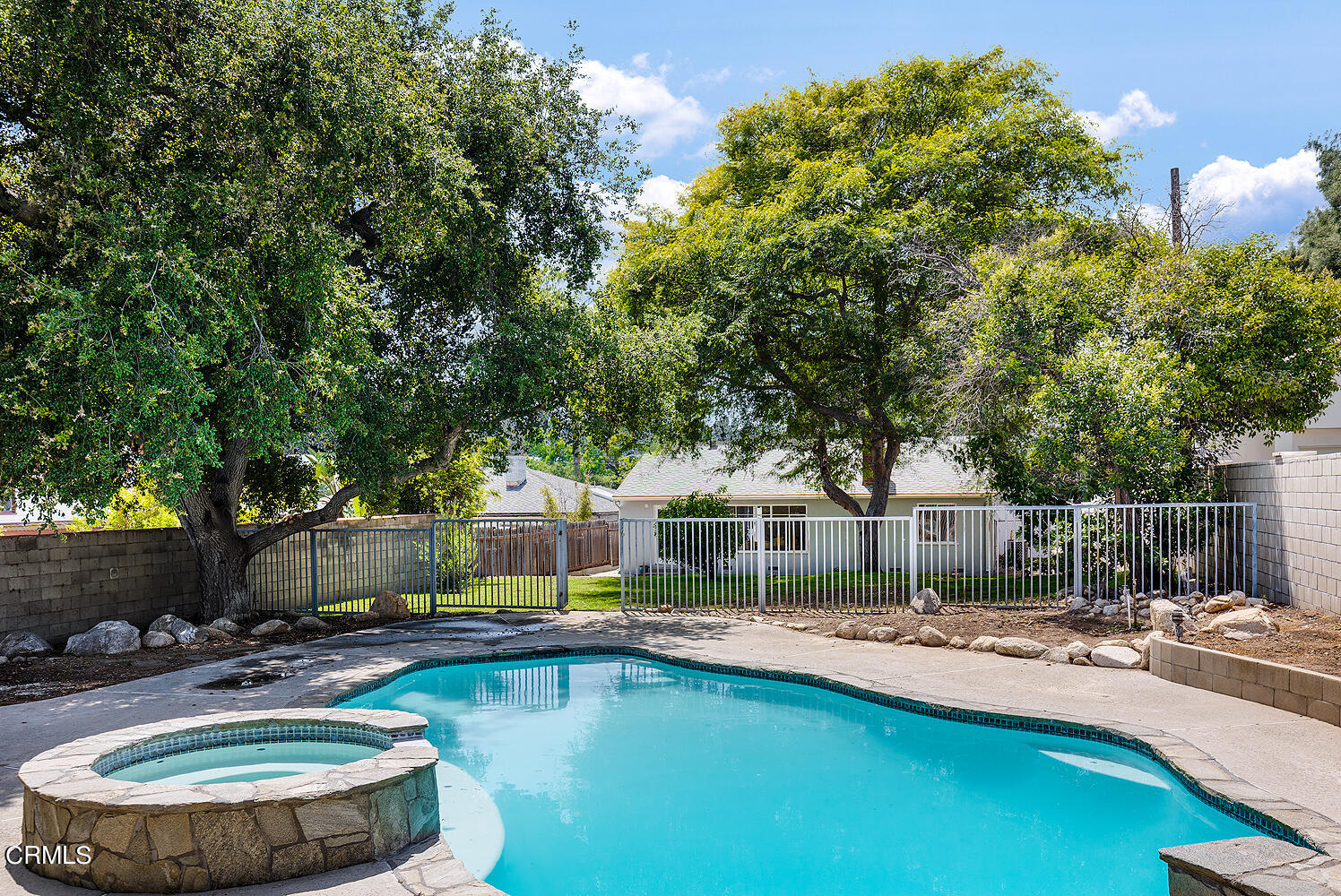 4176 Canyon Crest Road Altadena, CA 91001 - Photo 28 of 33 a swimming pool with outdoor seating and yard