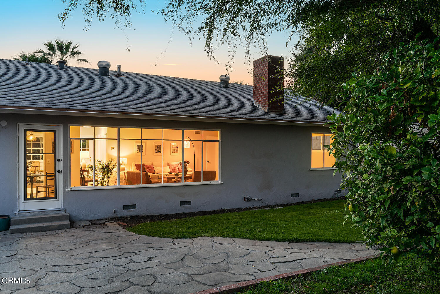 4176 Canyon Crest Road Altadena, CA 91001 - Photo 29 of 33 a backyard of a house with lots of green space