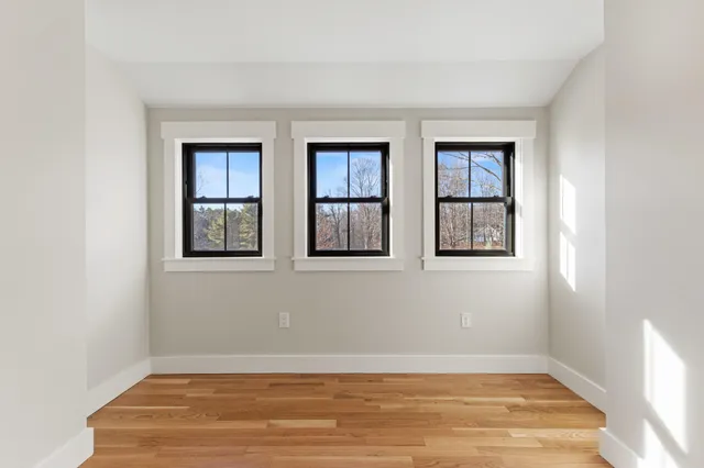 $1,293,000 | 16 Piper Farm Road, Brunswick, ME 04011