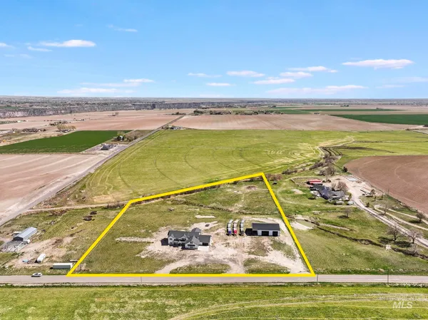 $1,600,000 | 4288 North 2400 East, Filer, ID 83328