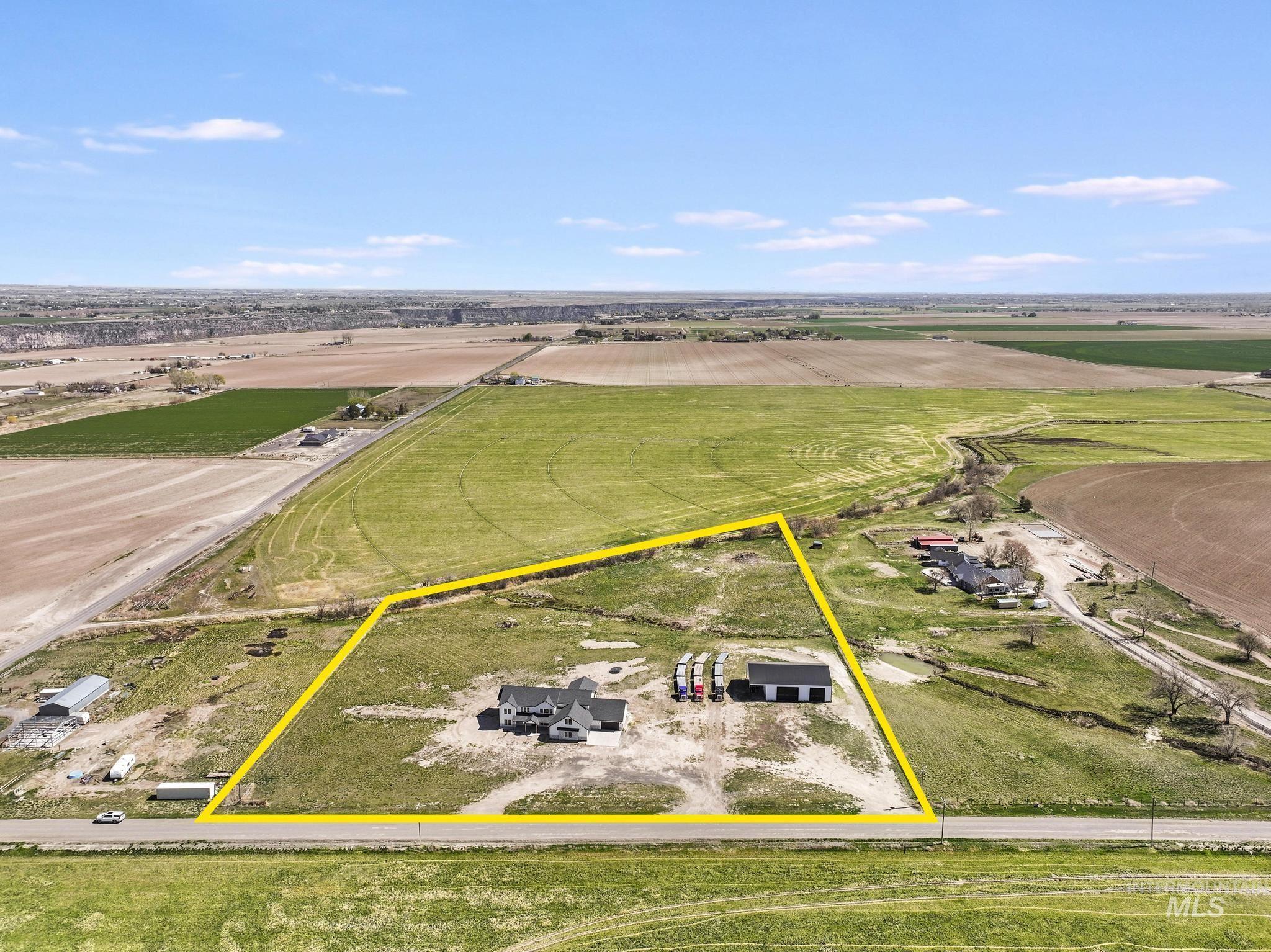 4288 North 2400 East Filer, ID 83328 - Photo 45 of 50 Overview of rural landscape with property parcel outlined and large plots for crops