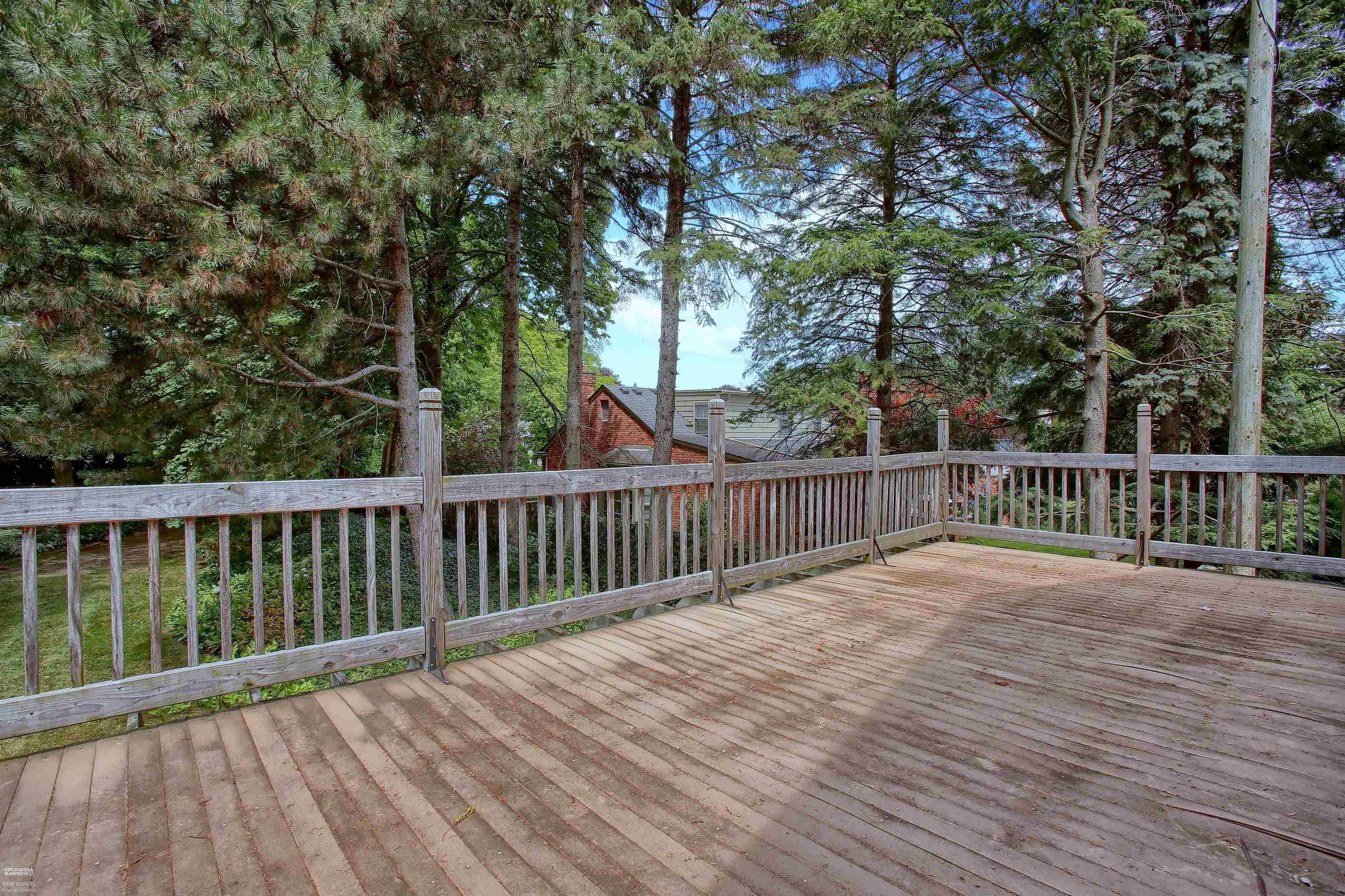 917 Lake Shore Road Grosse Pointe Shores, MI 48236 - Photo 41 of 44