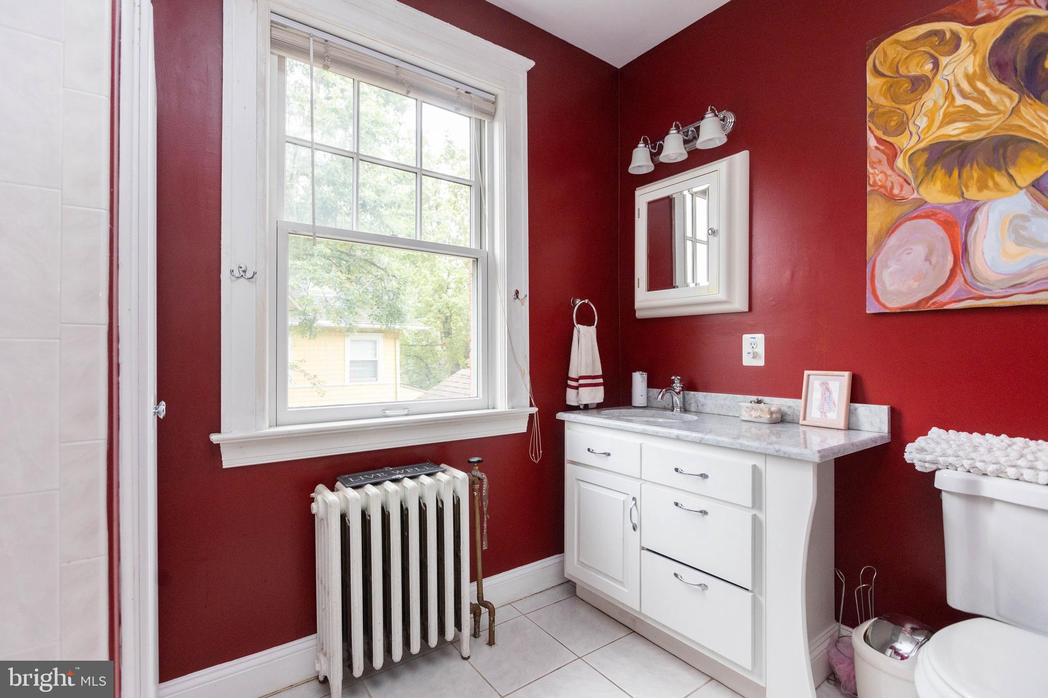 4511 Roland Avenue Baltimore, MD 21210 - Photo 44 of 64 Second floor hall bath