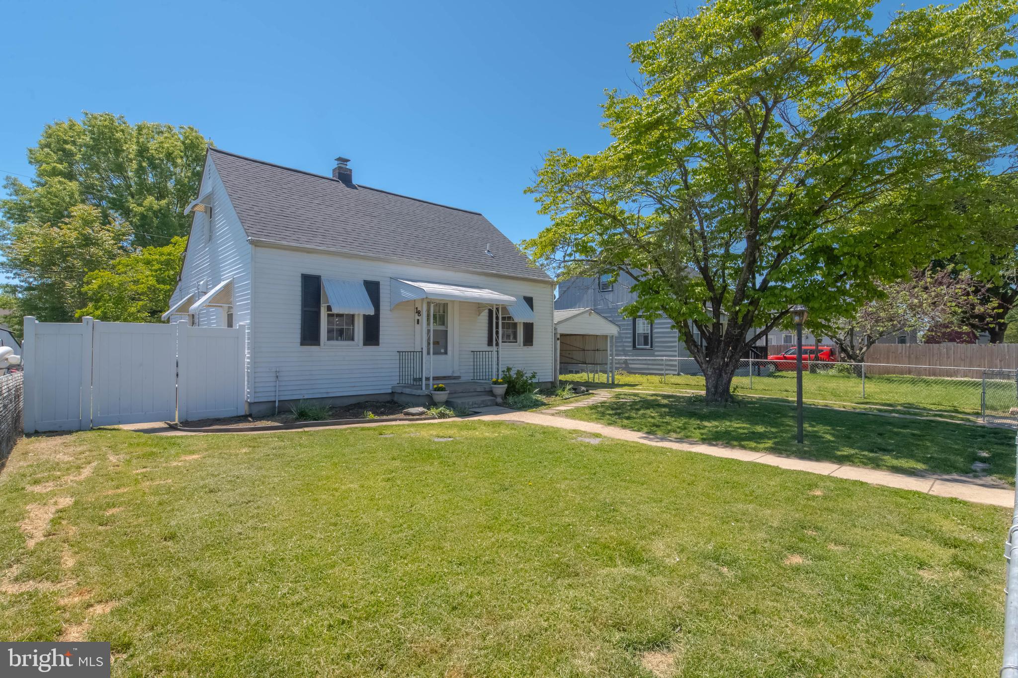 18 Avenal Road Baltimore, MD 21221 - Photo 2 of 21 Exterior