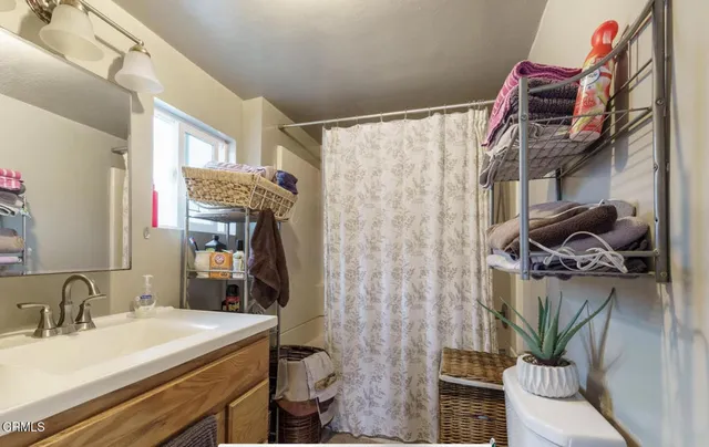 $685,000 | 1214 Saticoy Street, Santa Paula, CA 93060