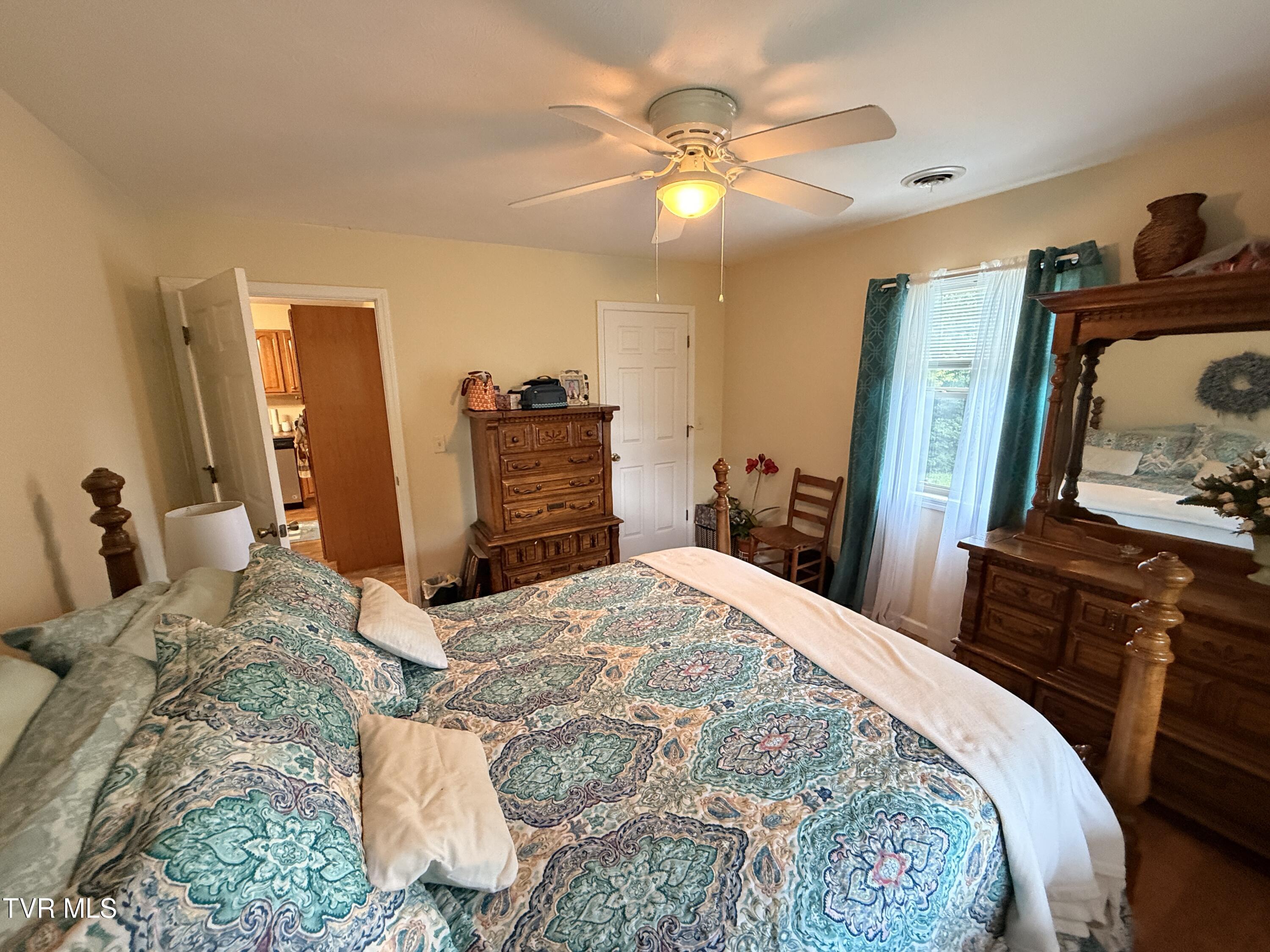 199 Pear Tree Way Del Rio, TN 37727 - Photo 16 of 40 16
