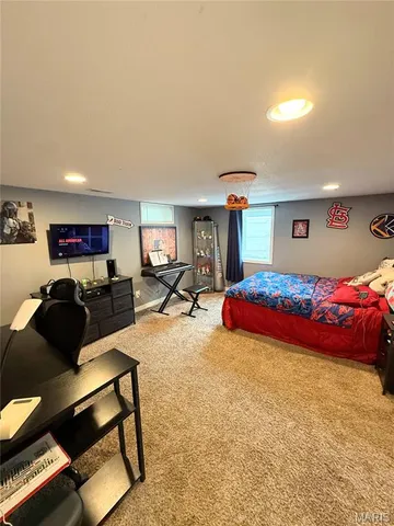 $219,900 | 609 East Clark Street, La Plata, MO 63549