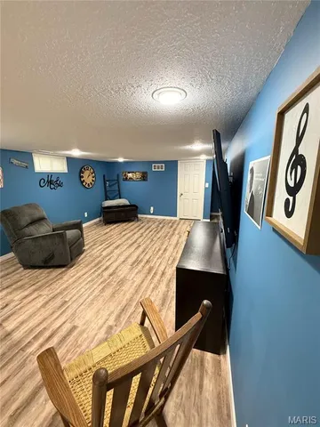 $219,900 | 609 East Clark Street, La Plata, MO 63549