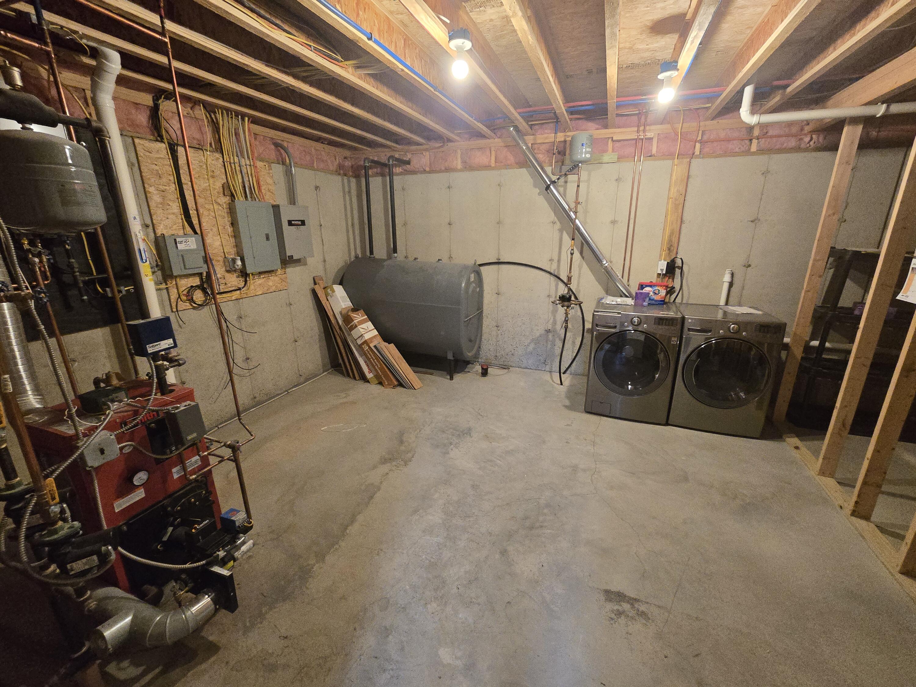 101 Streamside Lane, Unit 21 Bangor, ME 04401 - Photo 25 of 30 20250521_121536