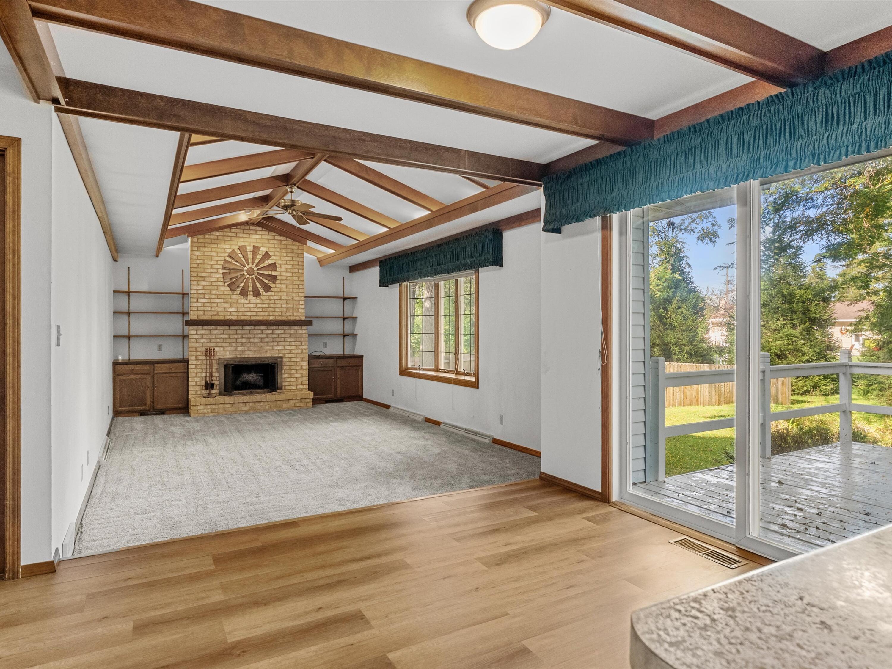 3121 Monroe Street Two Rivers, WI 54241 - Photo 7 of 48 18-018_2547892_03754