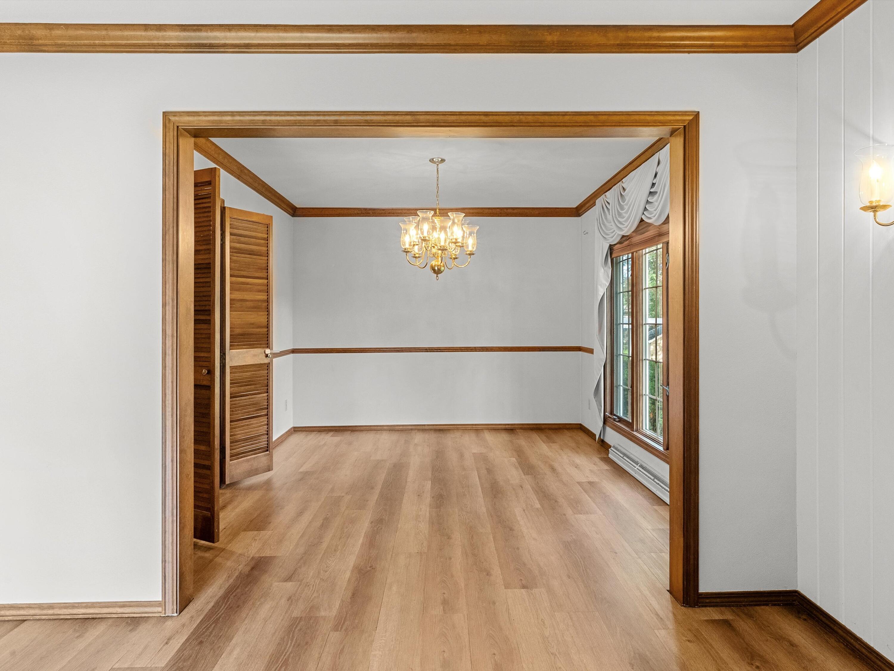 3121 Monroe Street Two Rivers, WI 54241 - Photo 14 of 48 12-012_2547892_03724