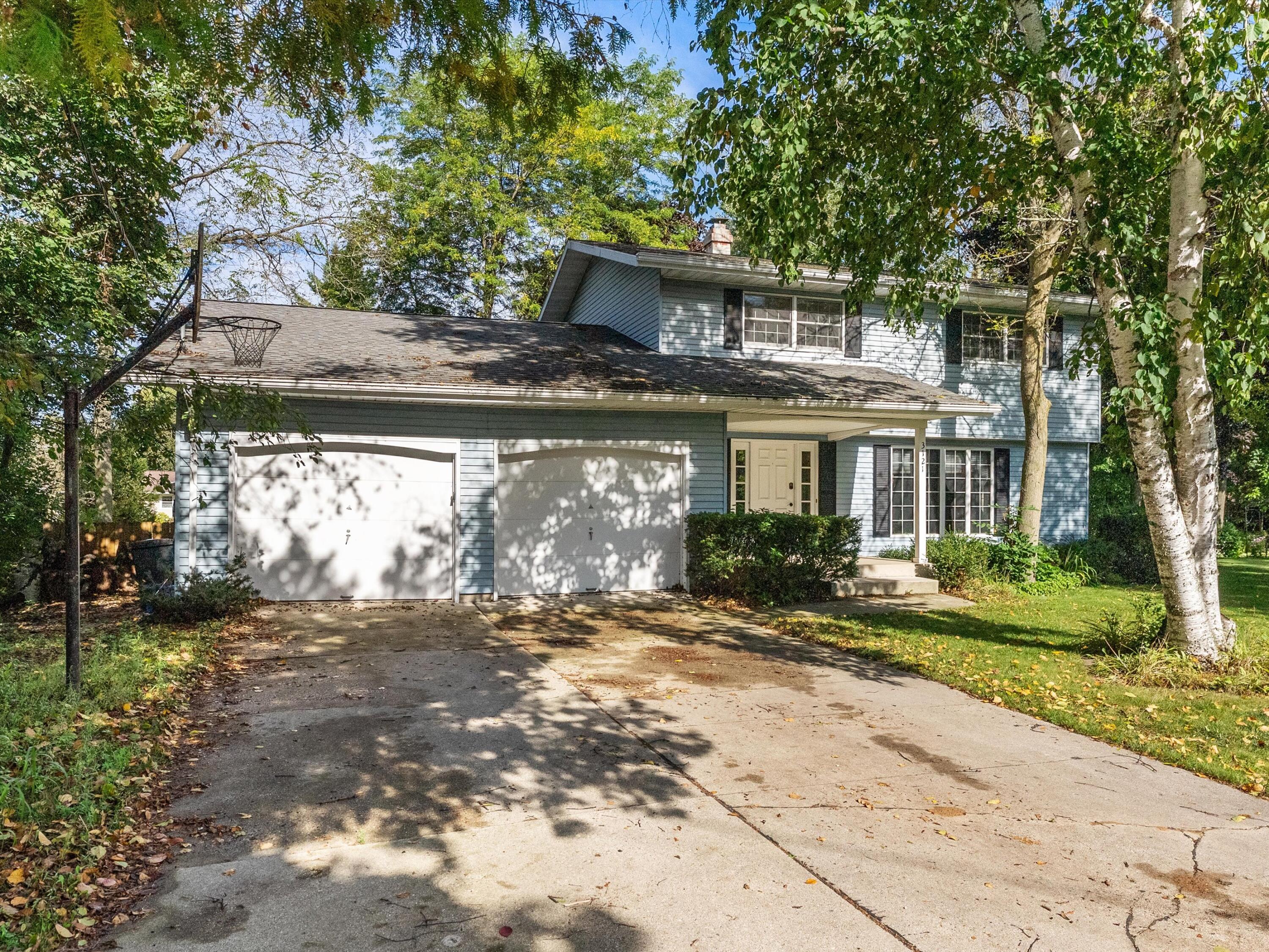 3121 Monroe Street Two Rivers, WI 54241 - Photo 2 of 48 02-002_2547892_03674