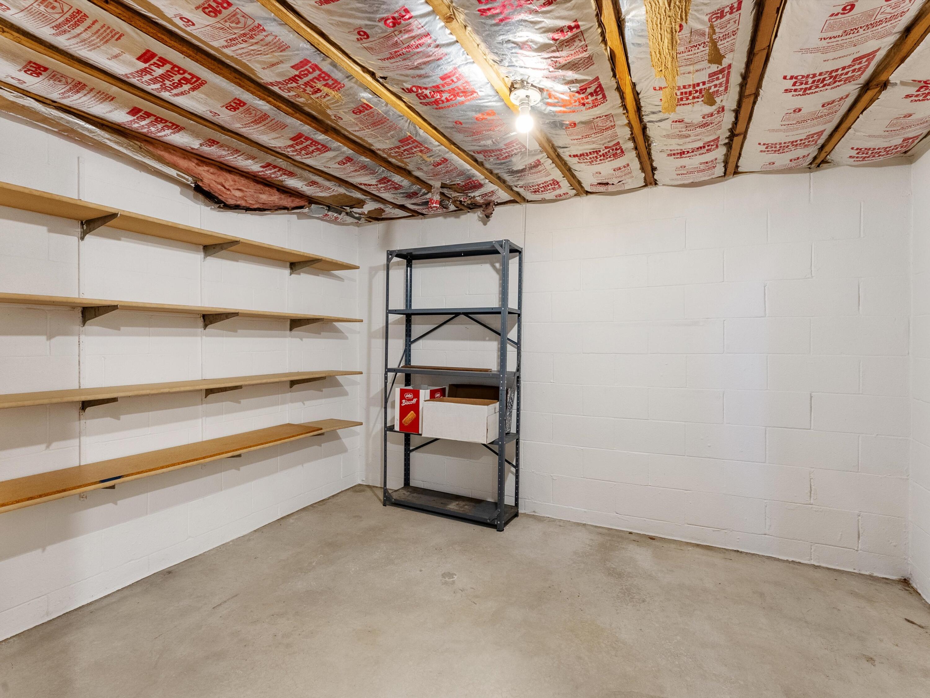 3121 Monroe Street Two Rivers, WI 54241 - Photo 35 of 48 28-028_2547892_03804