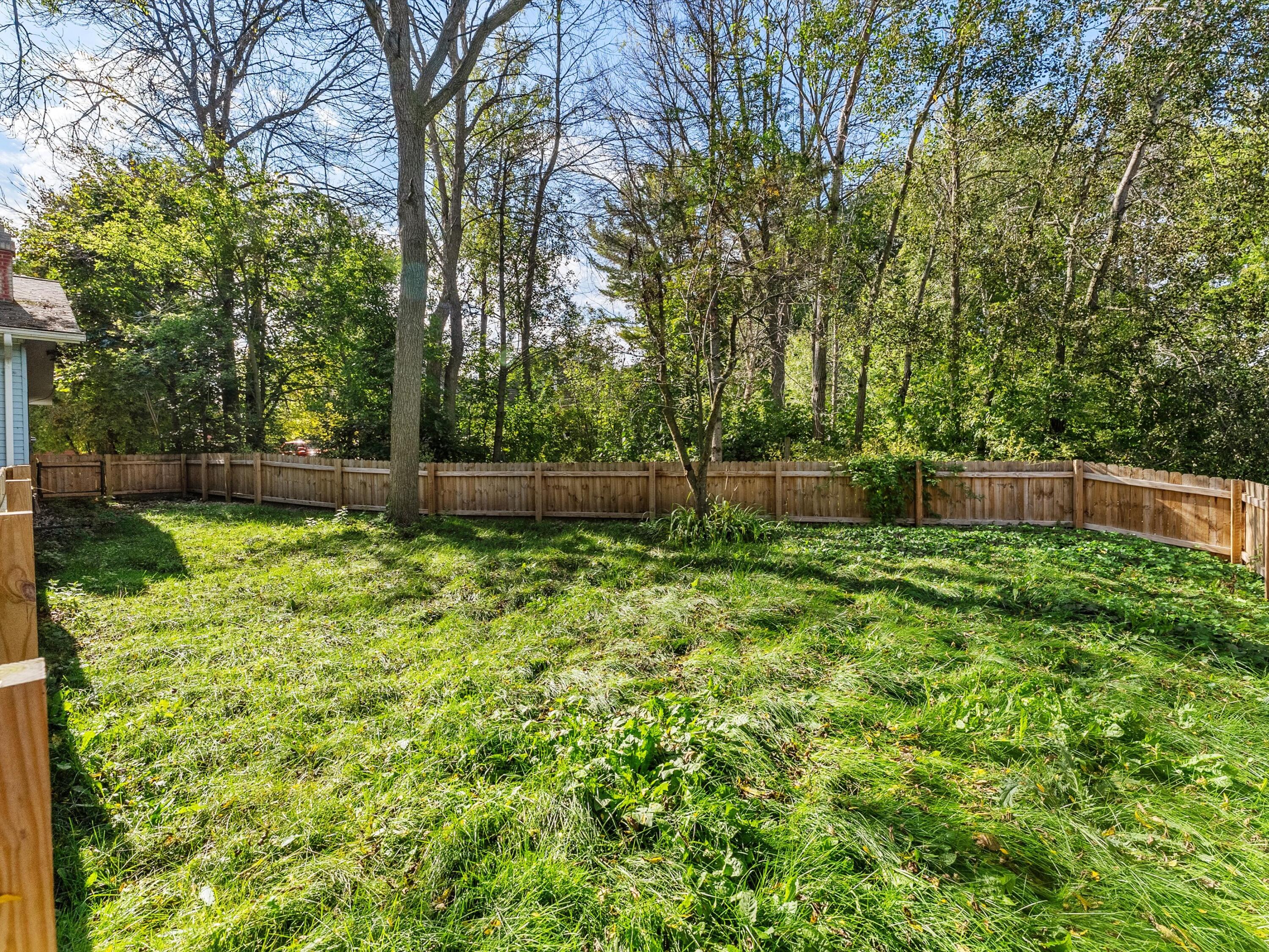 3121 Monroe Street Two Rivers, WI 54241 - Photo 36 of 48 07-007_2547892_03699