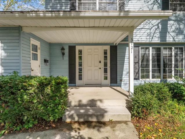 $329,900 | 3121 Monroe Street, Two Rivers, WI 54241