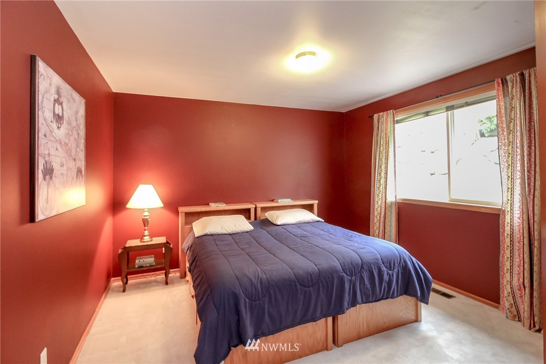 19635 110th Place Northeast Bothell, WA 98011 - Photo 11 of 20 Gallery Image 11