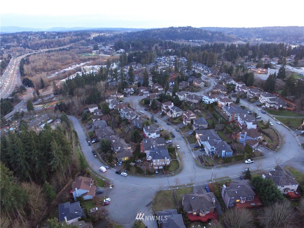 19635 110th Place Northeast Bothell, WA 98011 - Photo 19 of 20 Gallery Image 19