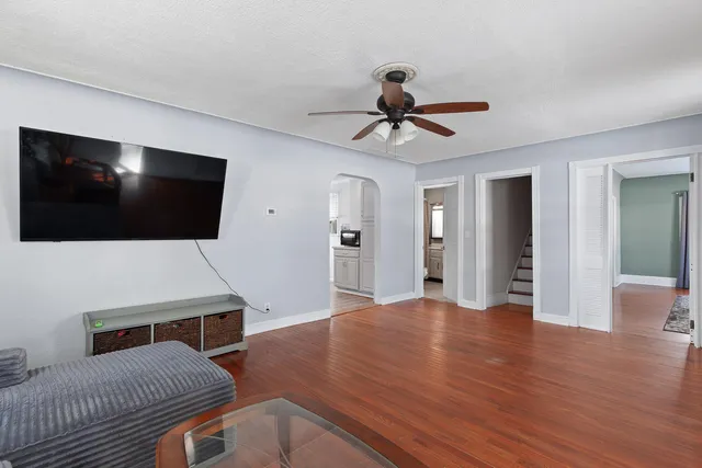 $165,000 | 613 West Adrian Street, Blissfield, MI 49228