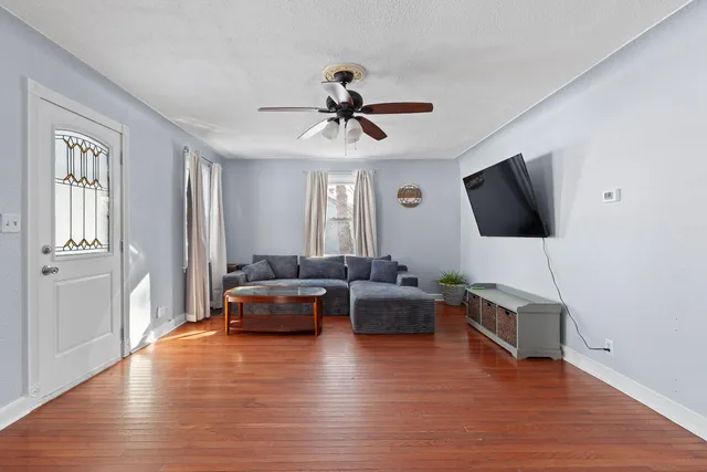 $165,000 | 613 West Adrian Street, Blissfield, MI 49228