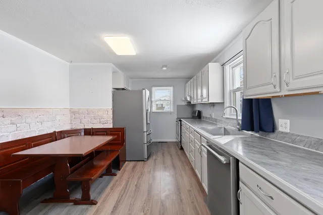 $165,000 | 613 West Adrian Street, Blissfield, MI 49228