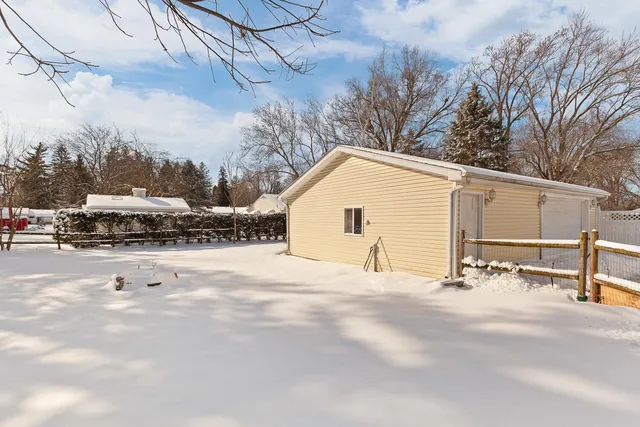 $165,000 | 613 West Adrian Street, Blissfield, MI 49228