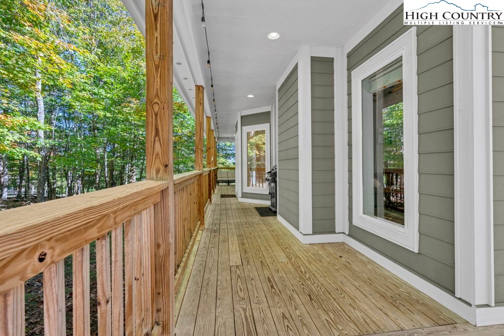 100 Northridge Road Beech Mountain, NC 28604 - Photo 27 of 32 a view of a house with a porch