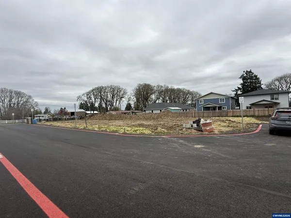 $174,900 | Lot 2 Symphony Way, Lebanon, OR 97355