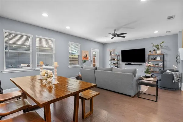 $610,000 | 2801 Livingston Avenue, Fort Worth, TX 76110