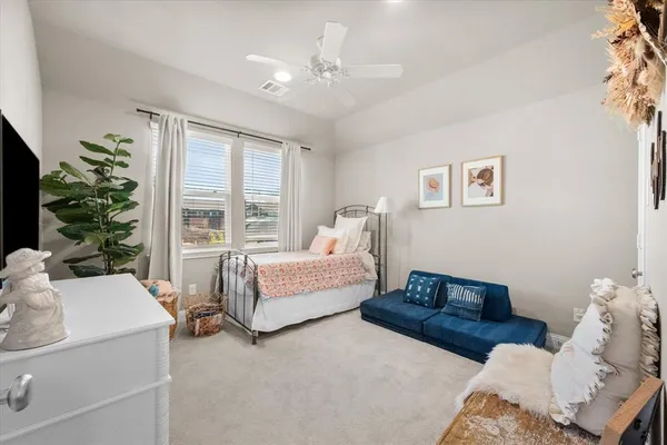 $610,000 | 2801 Livingston Avenue, Fort Worth, TX 76110