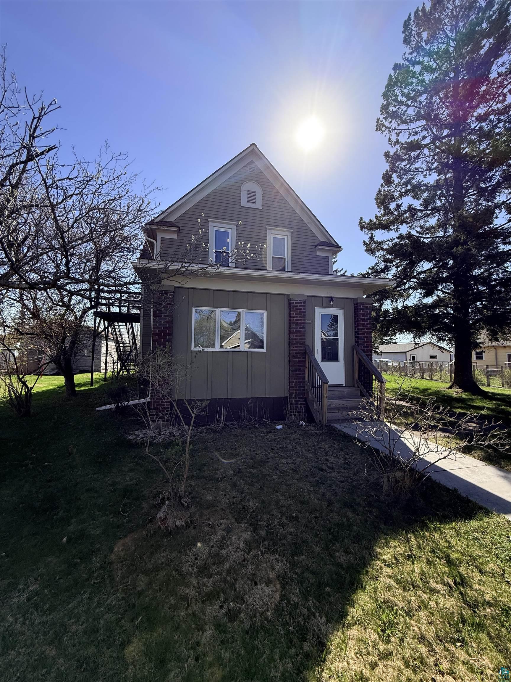 5314 East 3rd Street Superior, WI 54880 - Photo 2 of 54