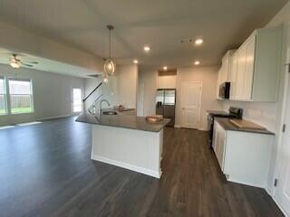 719 Justify Loop Graniteville, SC 29829 - Photo 14 of 24 D34 breakfast.kitchen.family room