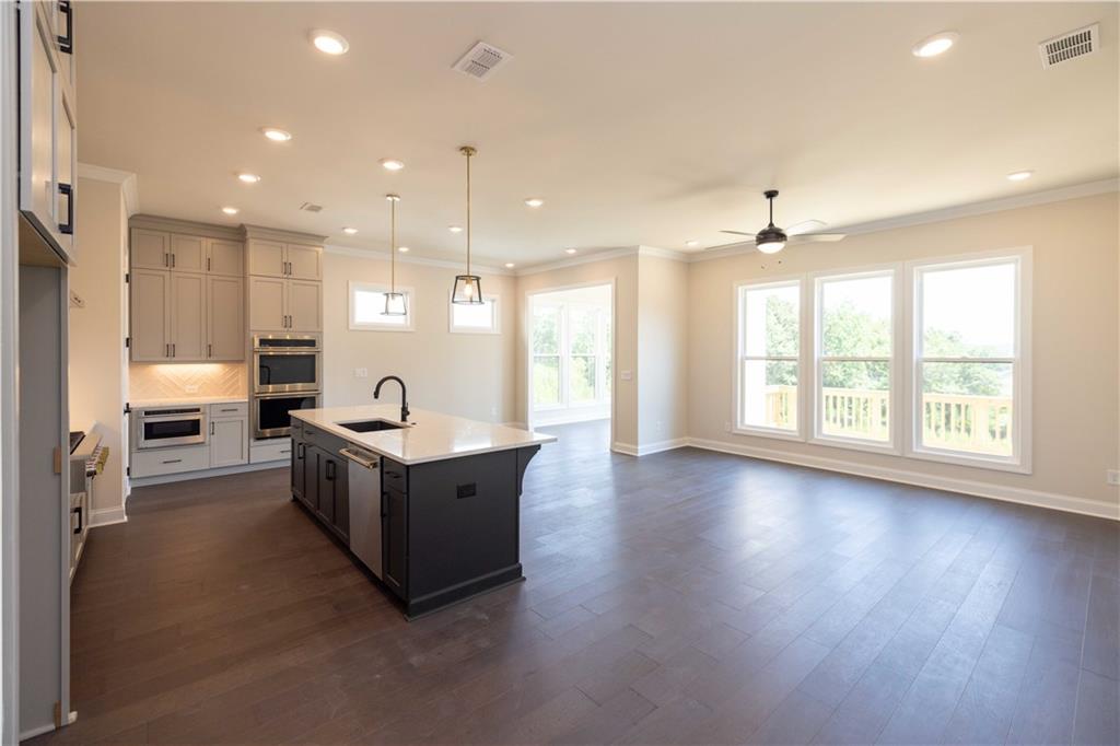 1529 Westend Way Cumming, GA 30041 - Photo 13 of 62