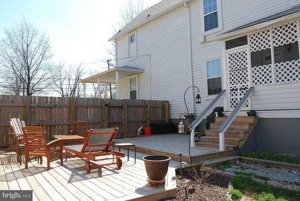 6400 Old Landover Road Landover, MD 20785 - Photo 26 of 30 Deck