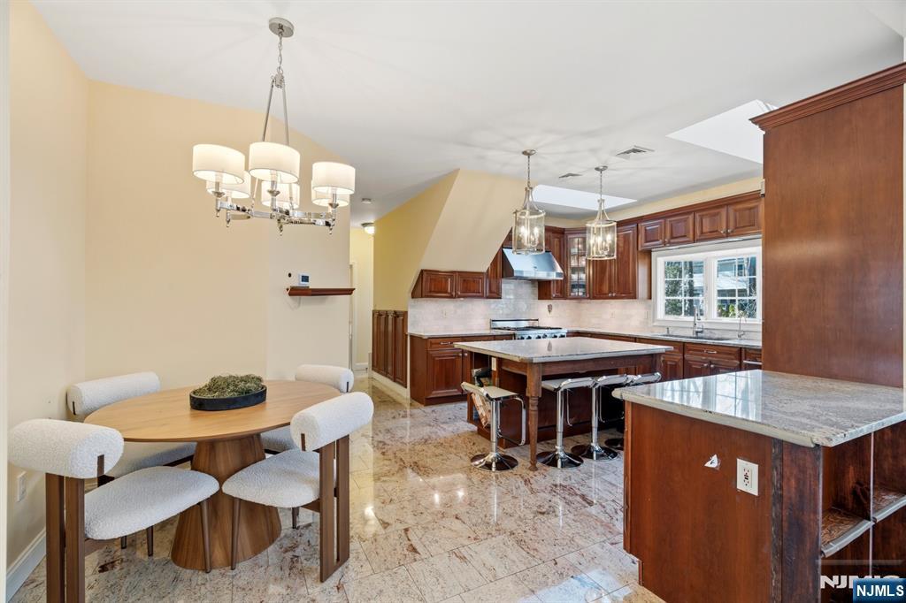 49 Ross Avenue Demarest, NJ 07627 - Photo 17 of 34