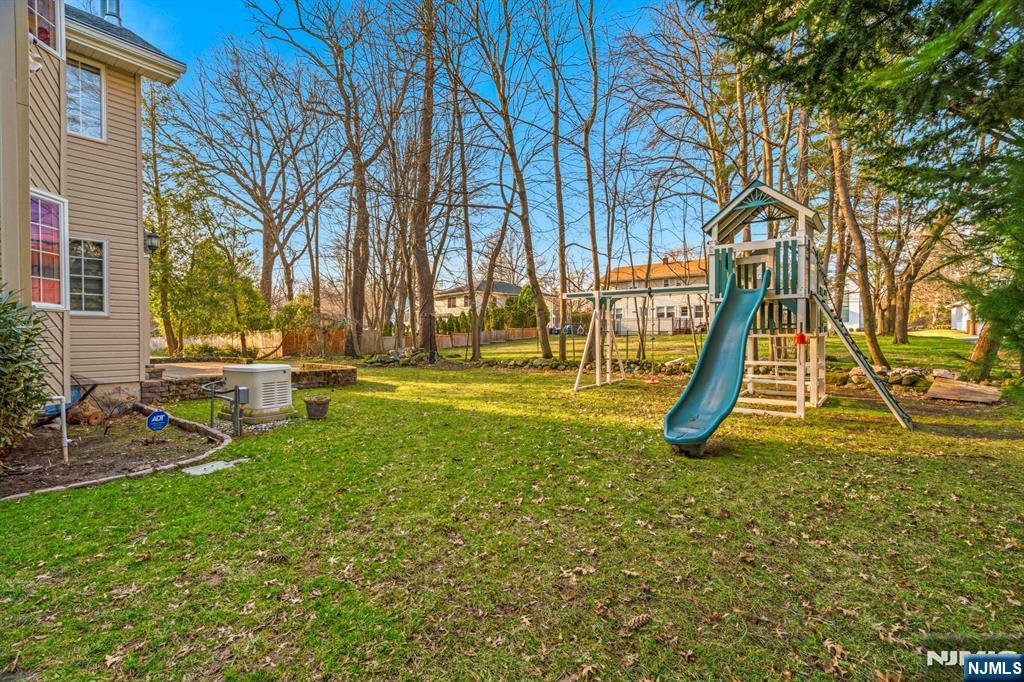 49 Ross Avenue Demarest, NJ 07627 - Photo 32 of 34