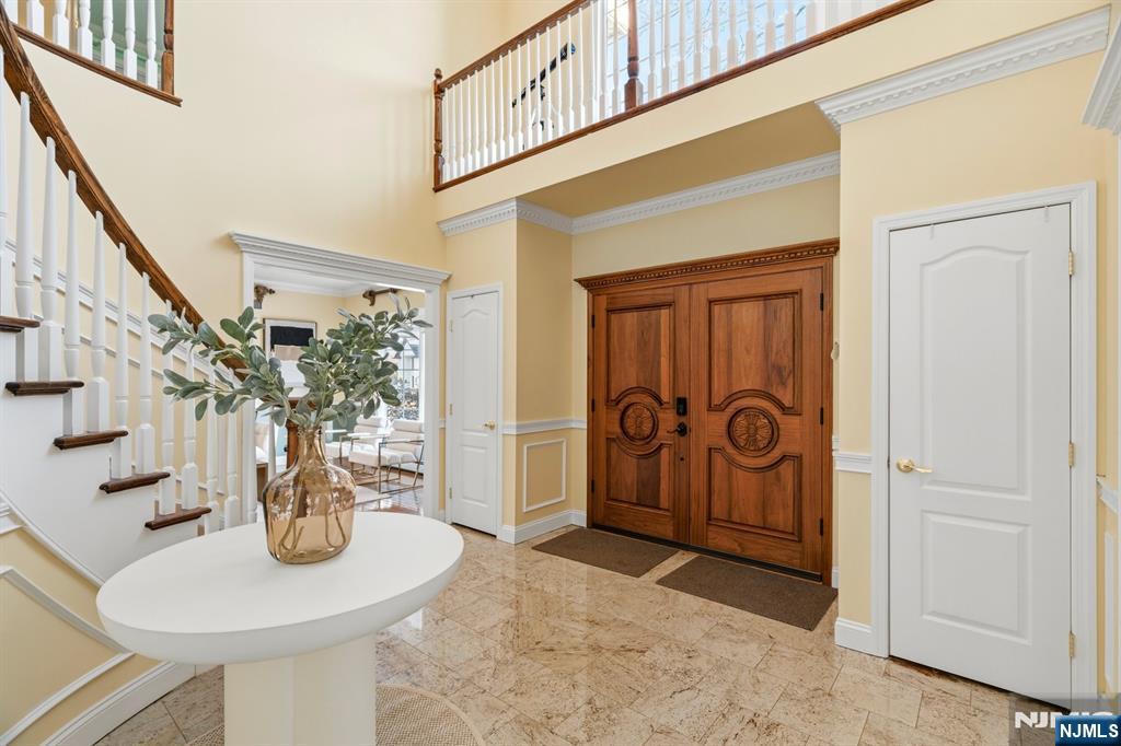 49 Ross Avenue Demarest, NJ 07627 - Photo 5 of 34