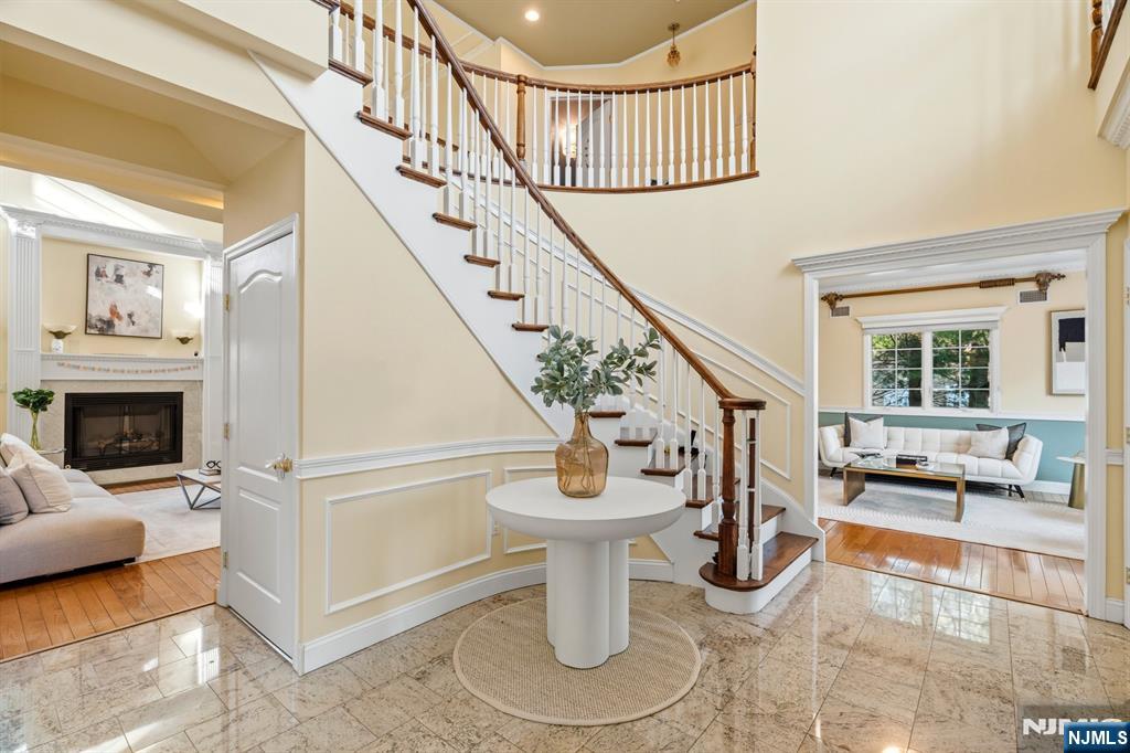 49 Ross Avenue Demarest, NJ 07627 - Photo 6 of 34