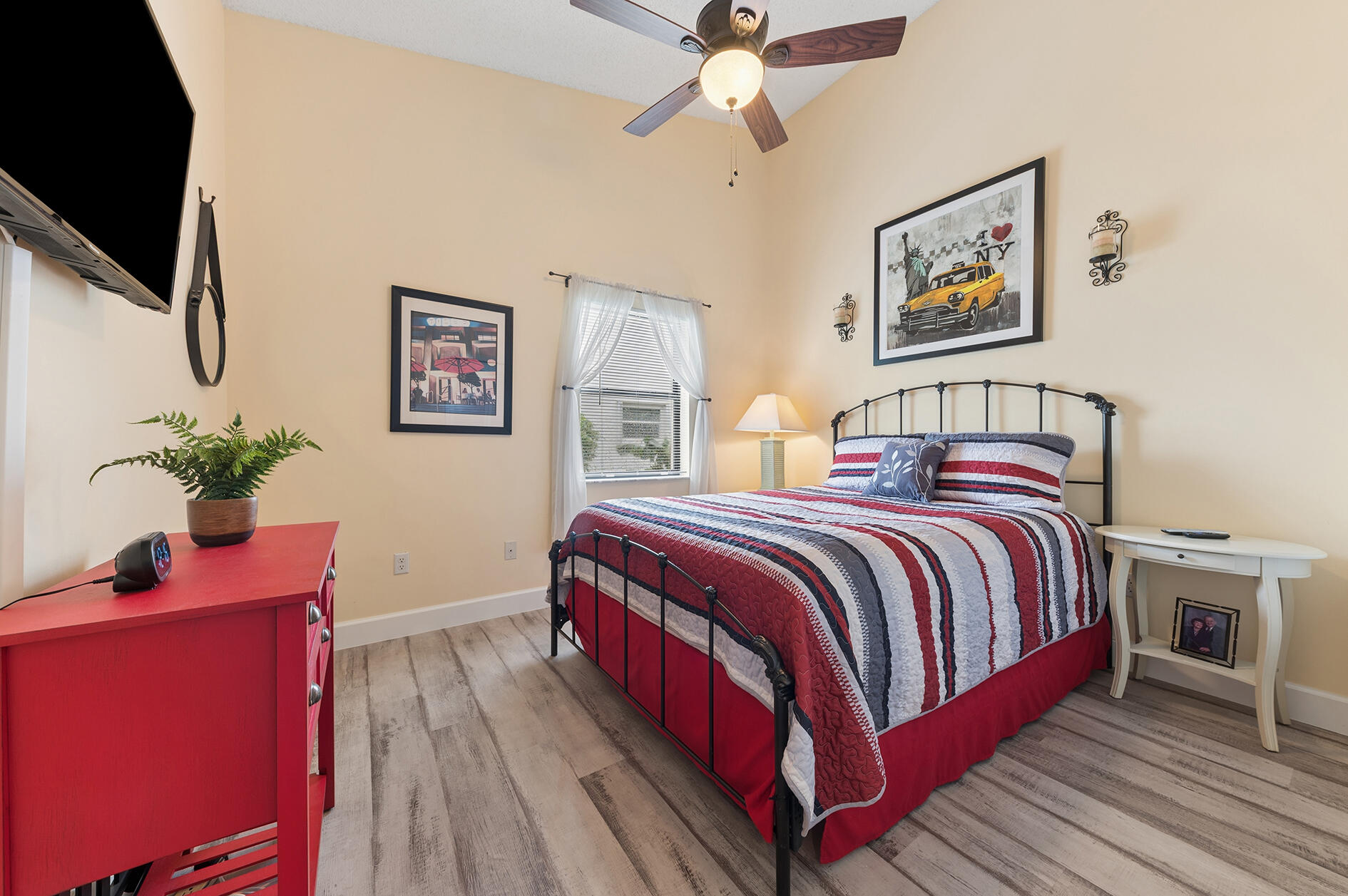 237 Northwest 69th Street Boca Raton, FL 33487 - Photo 13 of 22 13 9