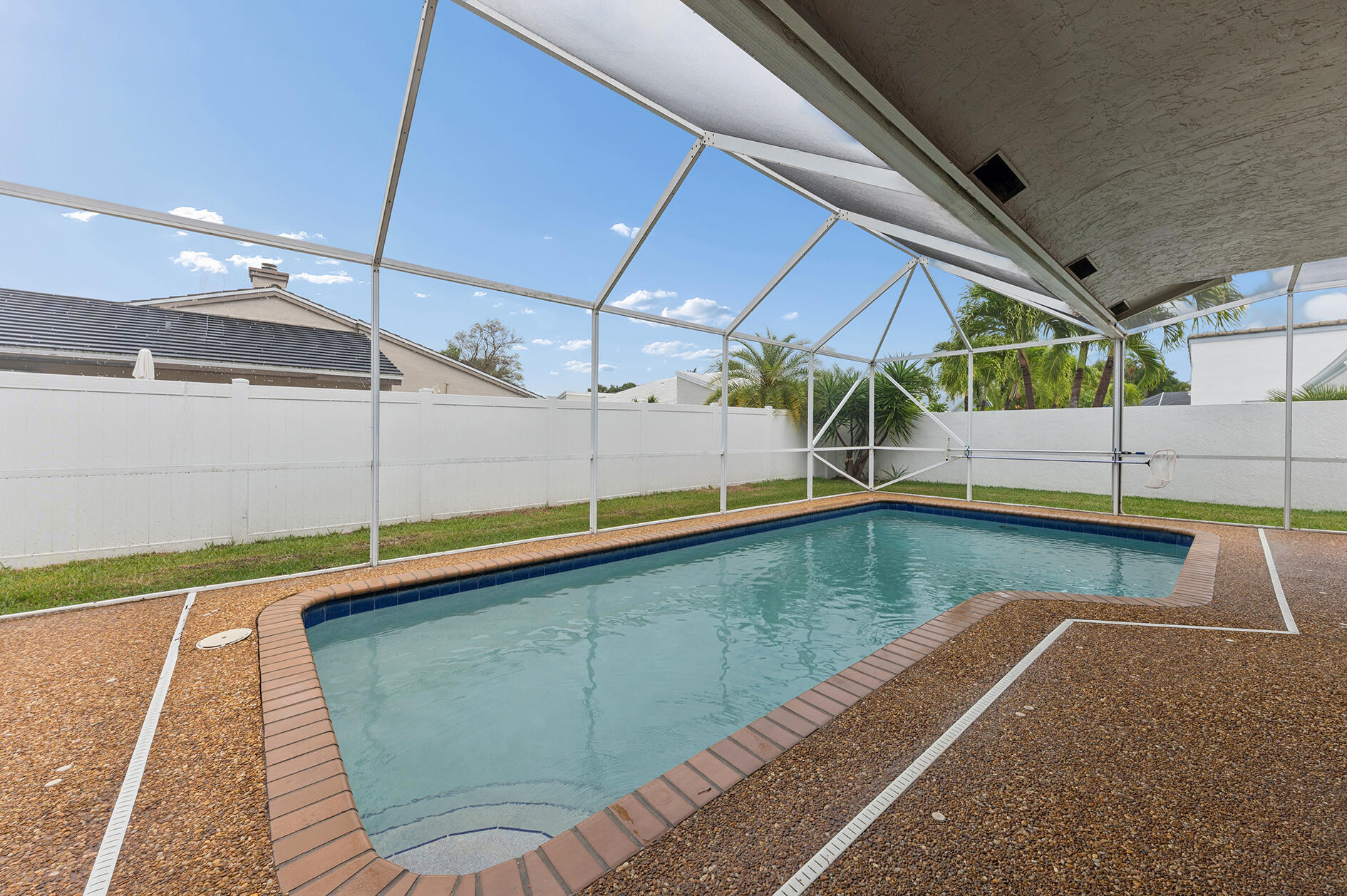 237 Northwest 69th Street Boca Raton, FL 33487 - Photo 18 of 22 20 3