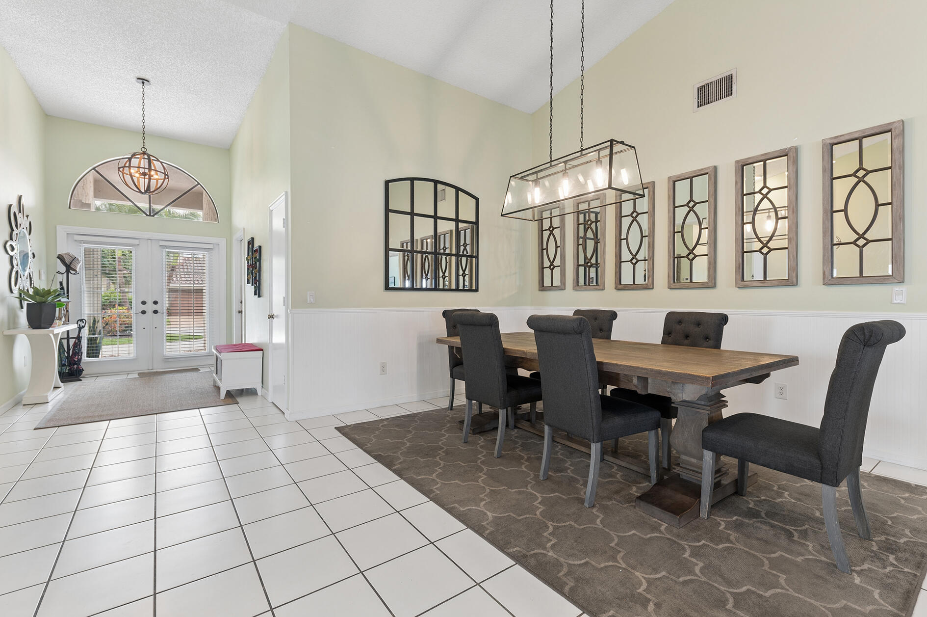 237 Northwest 69th Street Boca Raton, FL 33487 - Photo 4 of 22 04 10