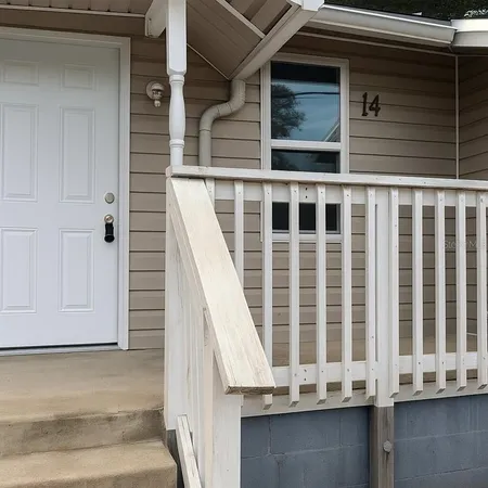 $875 | 4748 Highway 17, Unit 14, De Leon Springs, FL 32130