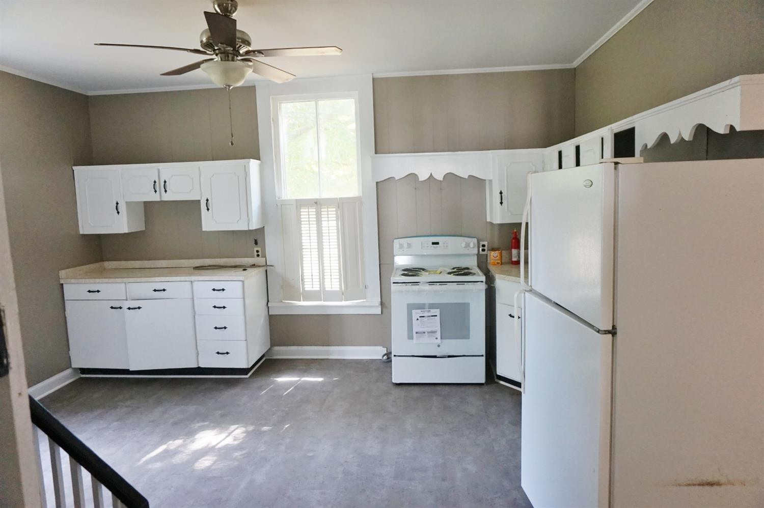 218 Lexington Road Lancaster, KY 40444 - Photo 5 of 13 Listing Photo