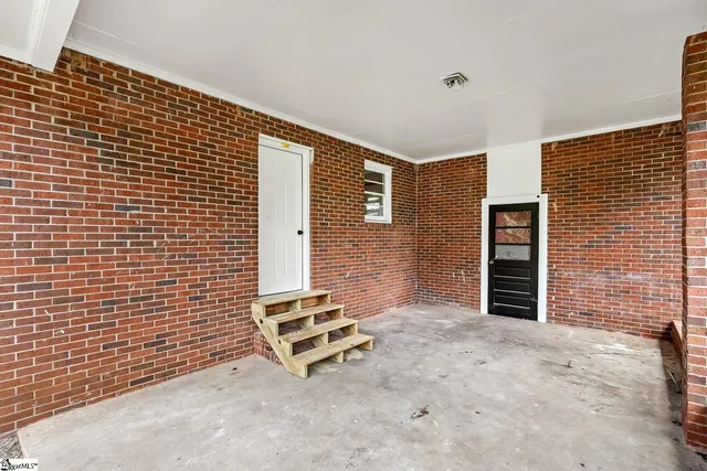 $219,900 | 203 Maple Park Drive, Williamston, SC 29697