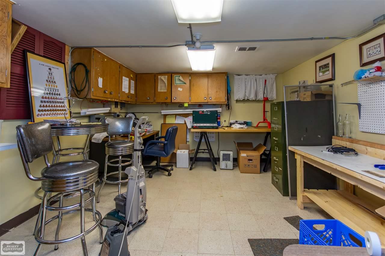 53261 Shelby Road Utica, MI 48316 - Photo 61 of 61 Gallery Image 61