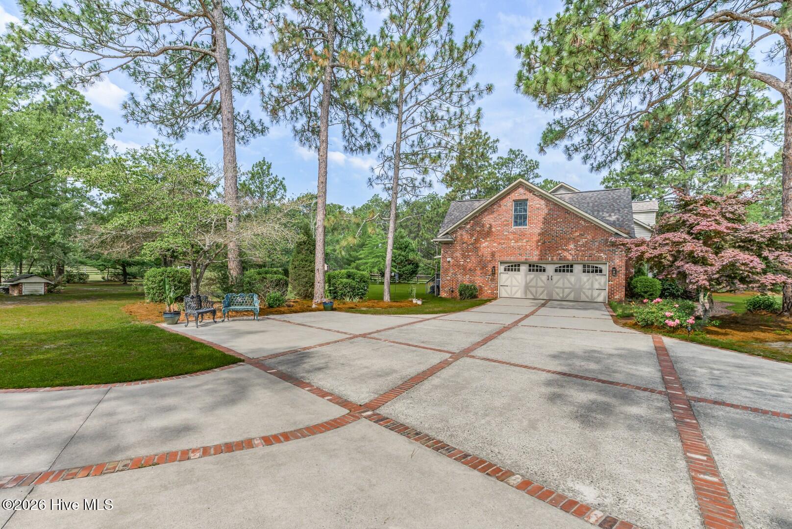 449 Rose Ridge Road Aberdeen, NC 28315 - Photo 9 of 91