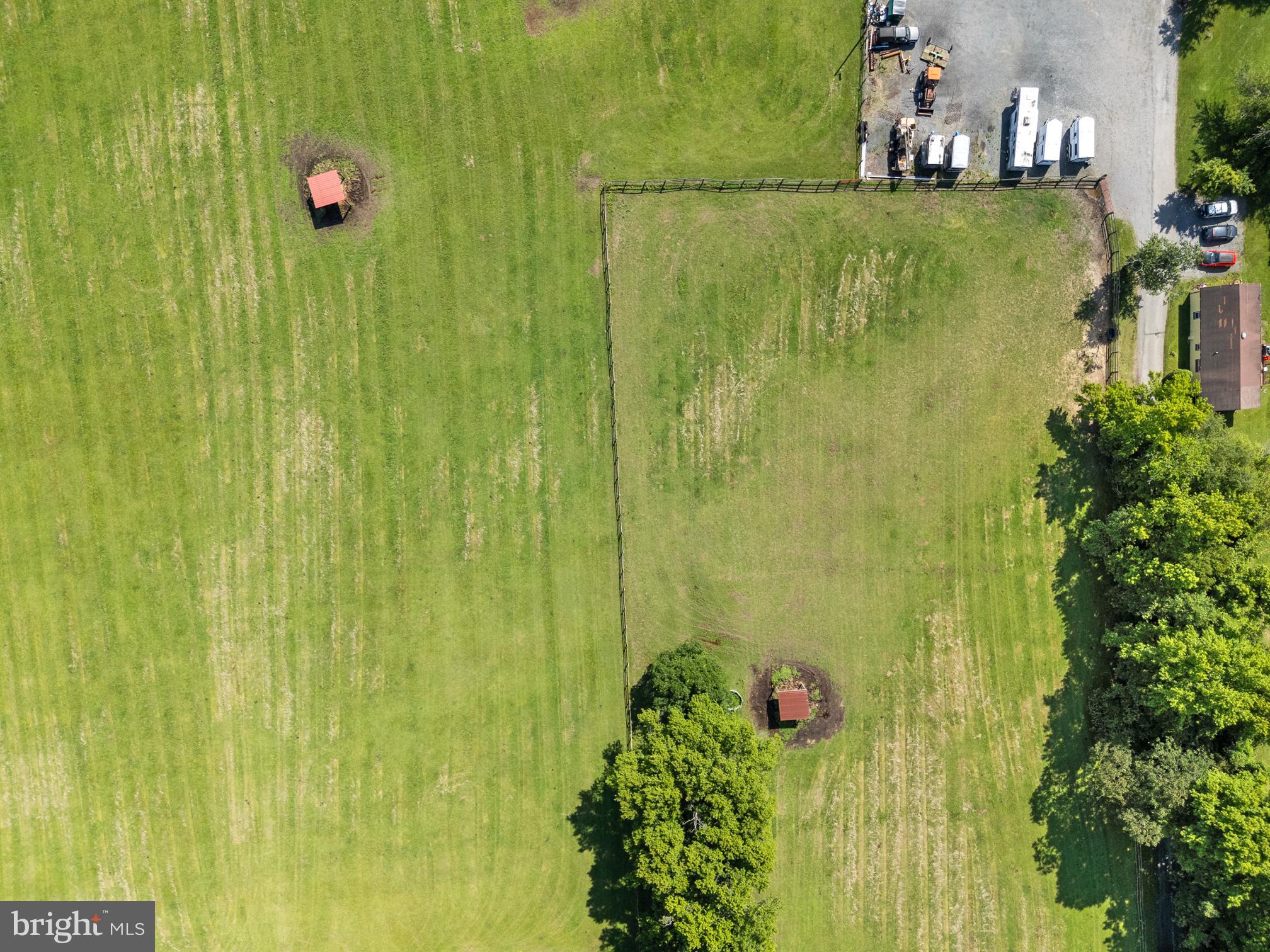 3613 Clayton Road Joppa, MD 21085 - Photo 4 of 27 a view of a bathroom