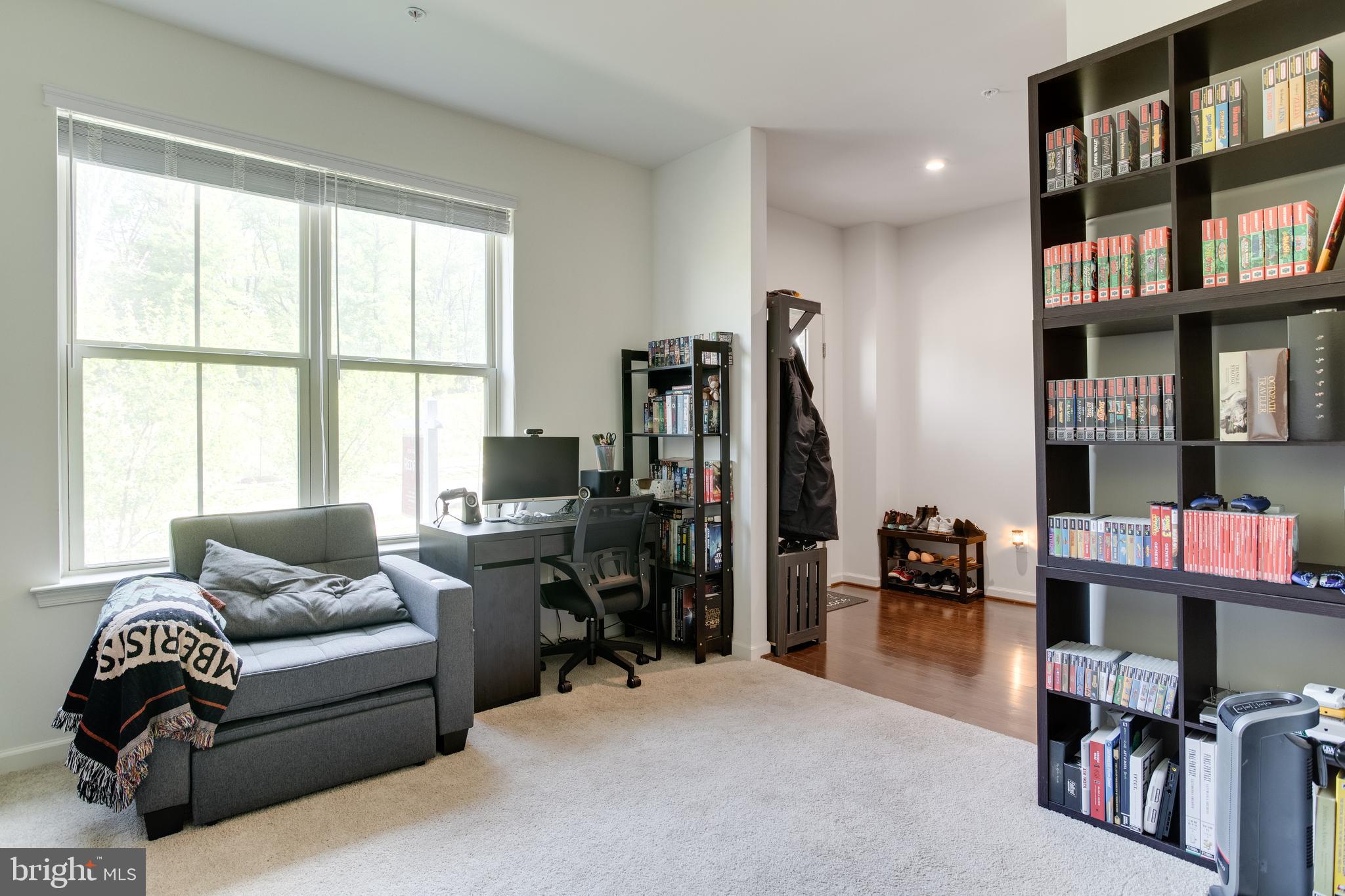 3304 Laurel Hill Road Hanover, MD 21076 - Photo 4 of 29 Gallery Image 4